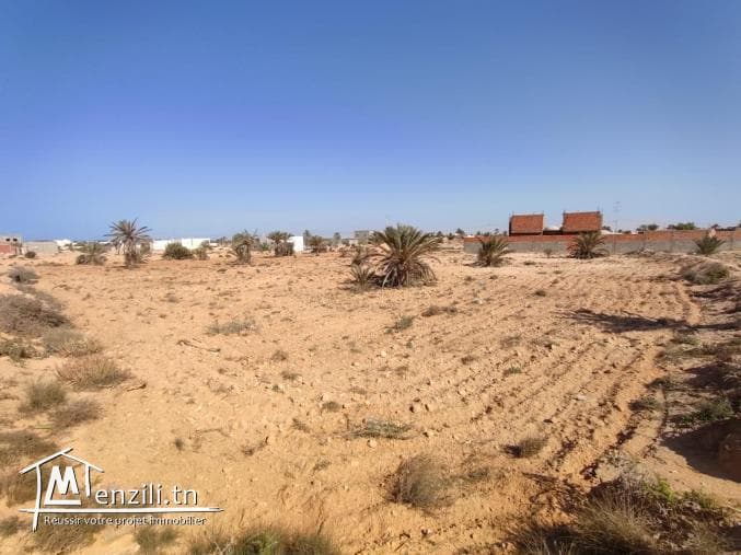 أرض سكنية قرب البحر - منستير